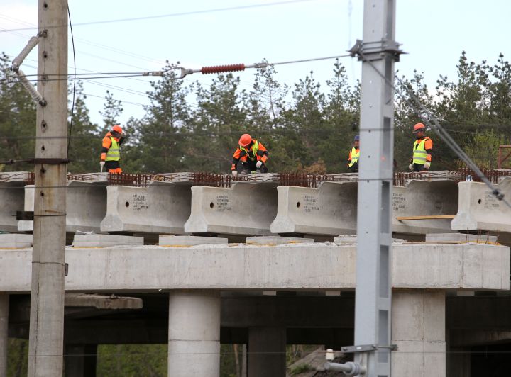  200 �����������-��������� ��������� ����������� ������� 