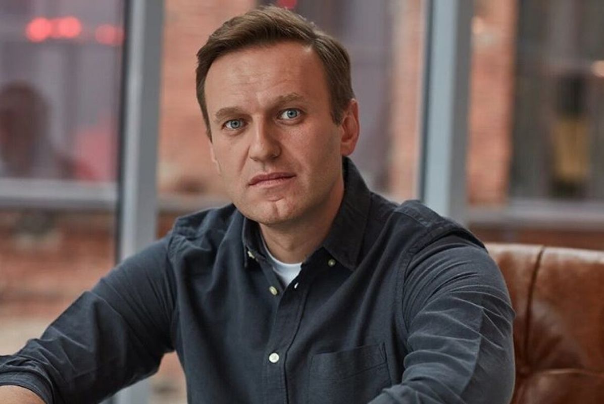 Навальный пришёл в себя и может говорить