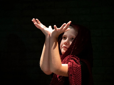 «Юшка»: грустный спектакль, после которого всем захотелось обняться