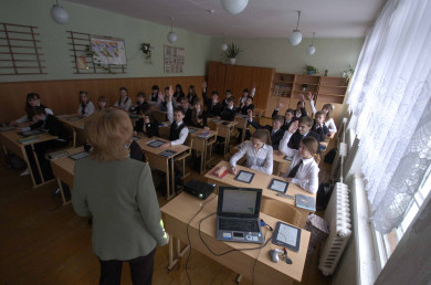 Мэрия Воронежа расторгла договоры на охрану школ