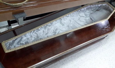 Воронежцы жалуются на вымогательства при захоронении умерших с COVID-19