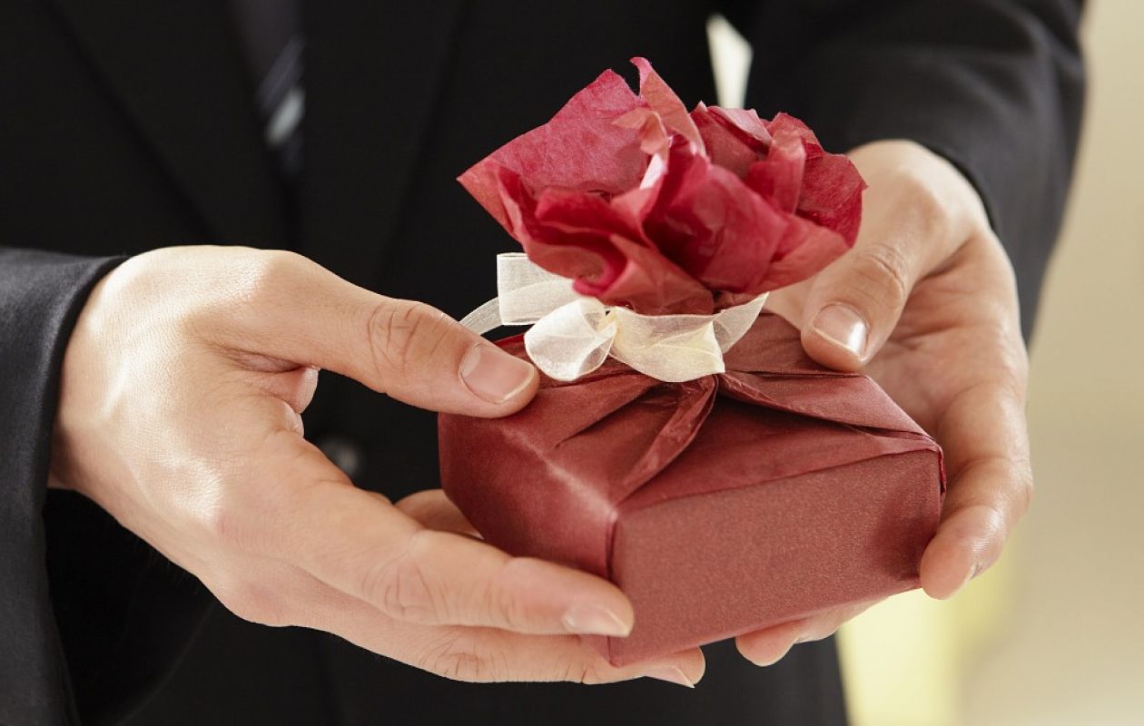 Подарки на День святого Валентина: что стоит дарить, а каких презентов лучше избегать