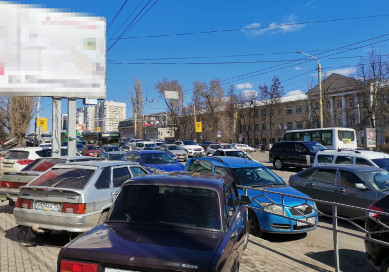 Движение по Московскому проспекту Воронежа парализовано больше 4 часов