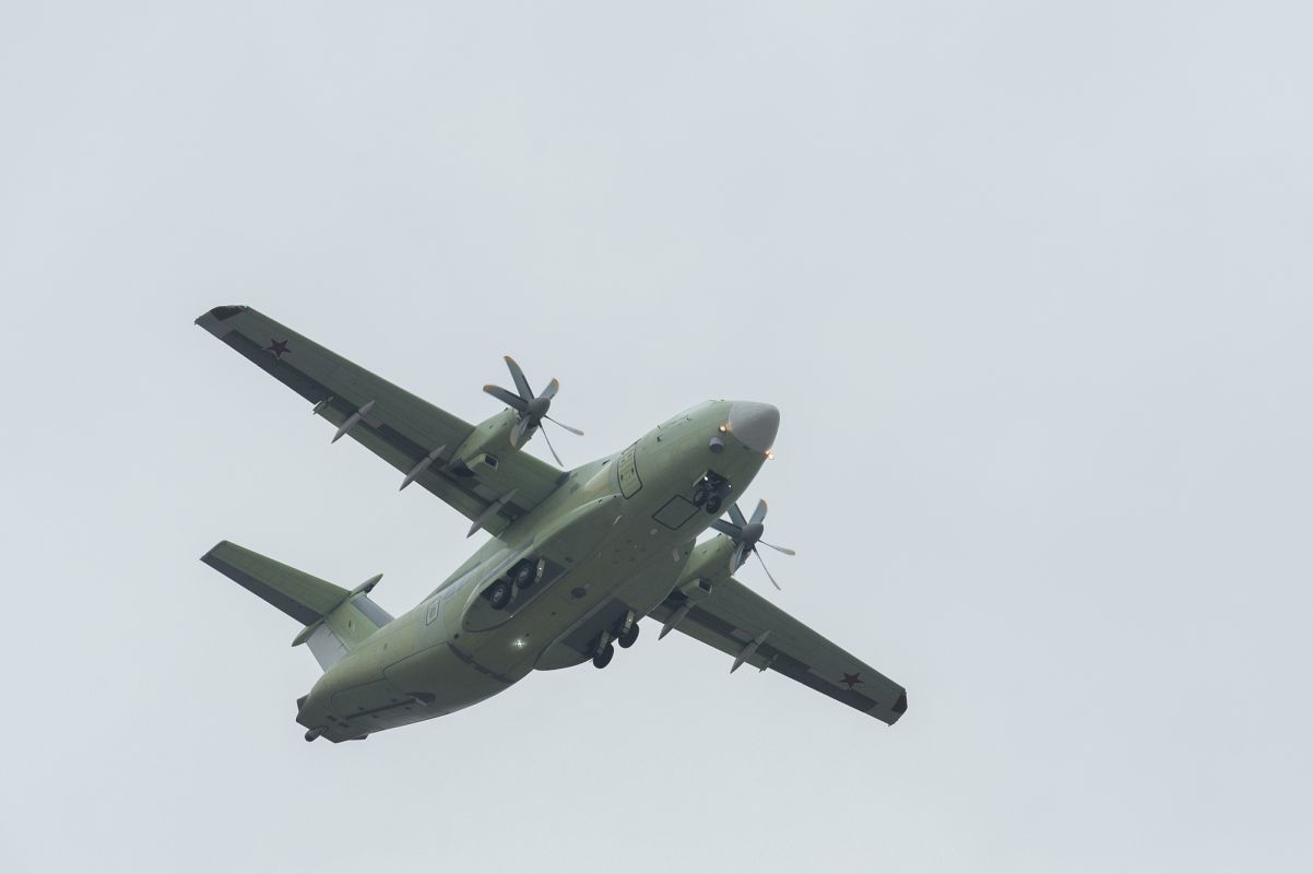 Новый военно-транспортный самолёт Ил-112В совершил второй полёт в Воронеже