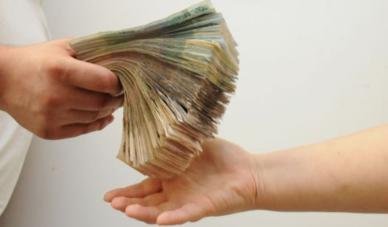 За обман подзащитного бывший адвокат отправится в тюрьму