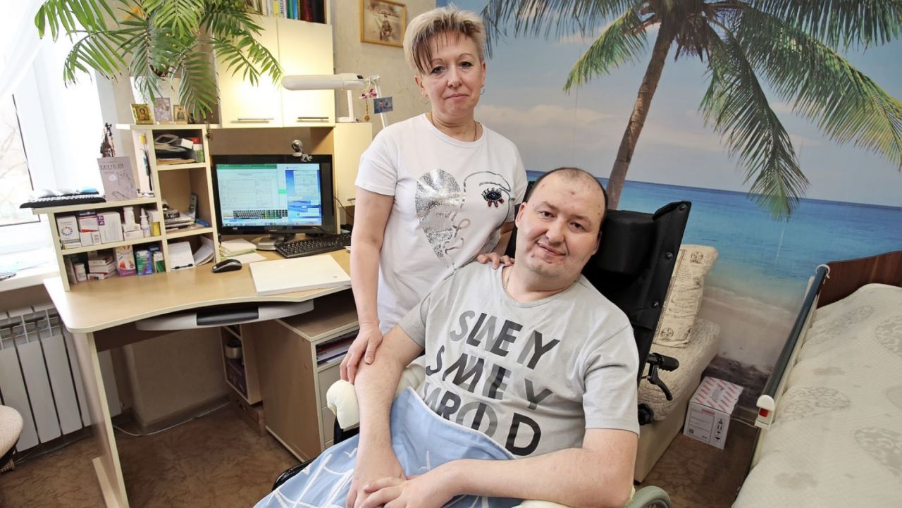 Алексей Крюков и его супруга