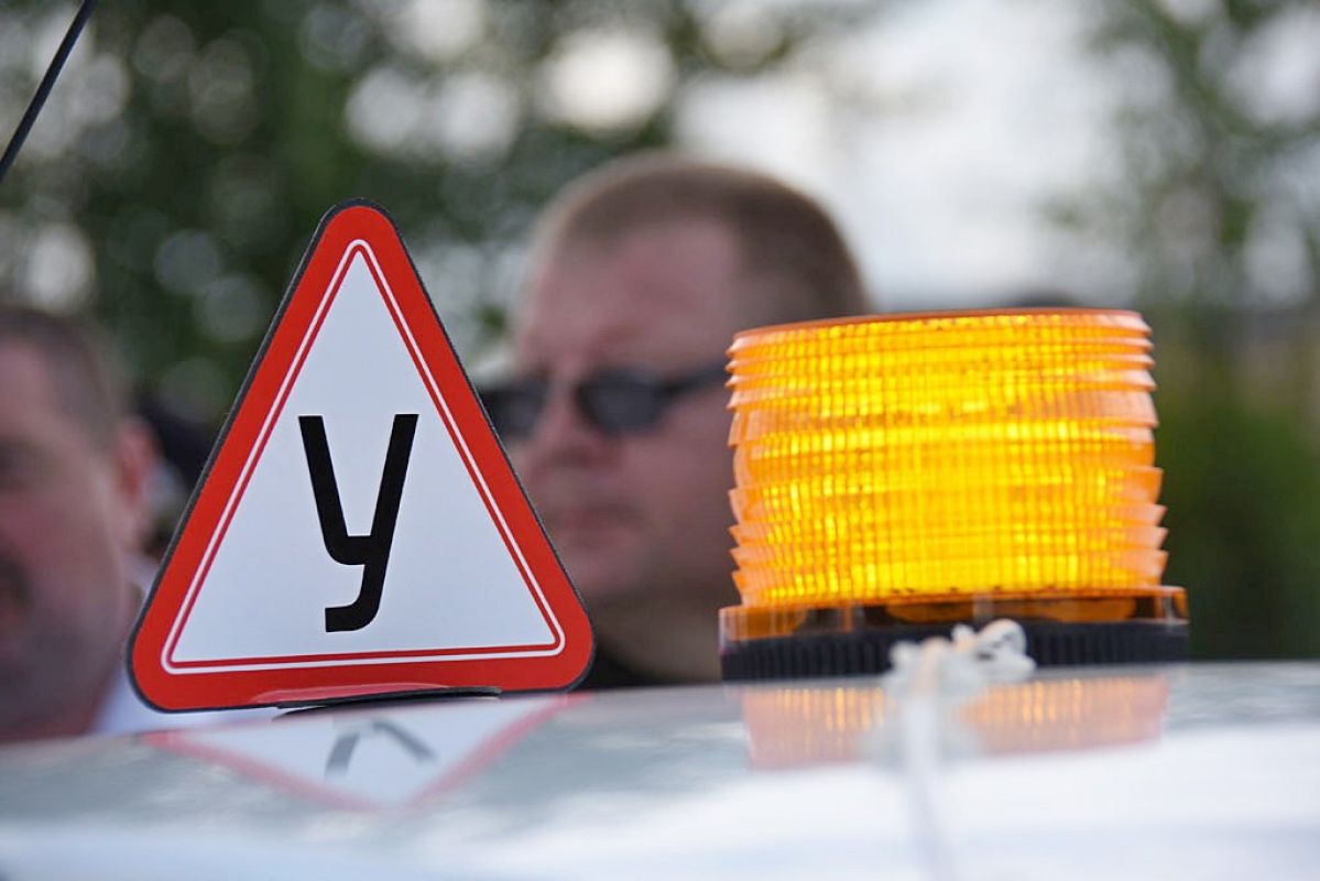 Житель Россошанского района попытался подкупить полицейского при сдаче экзамена на права