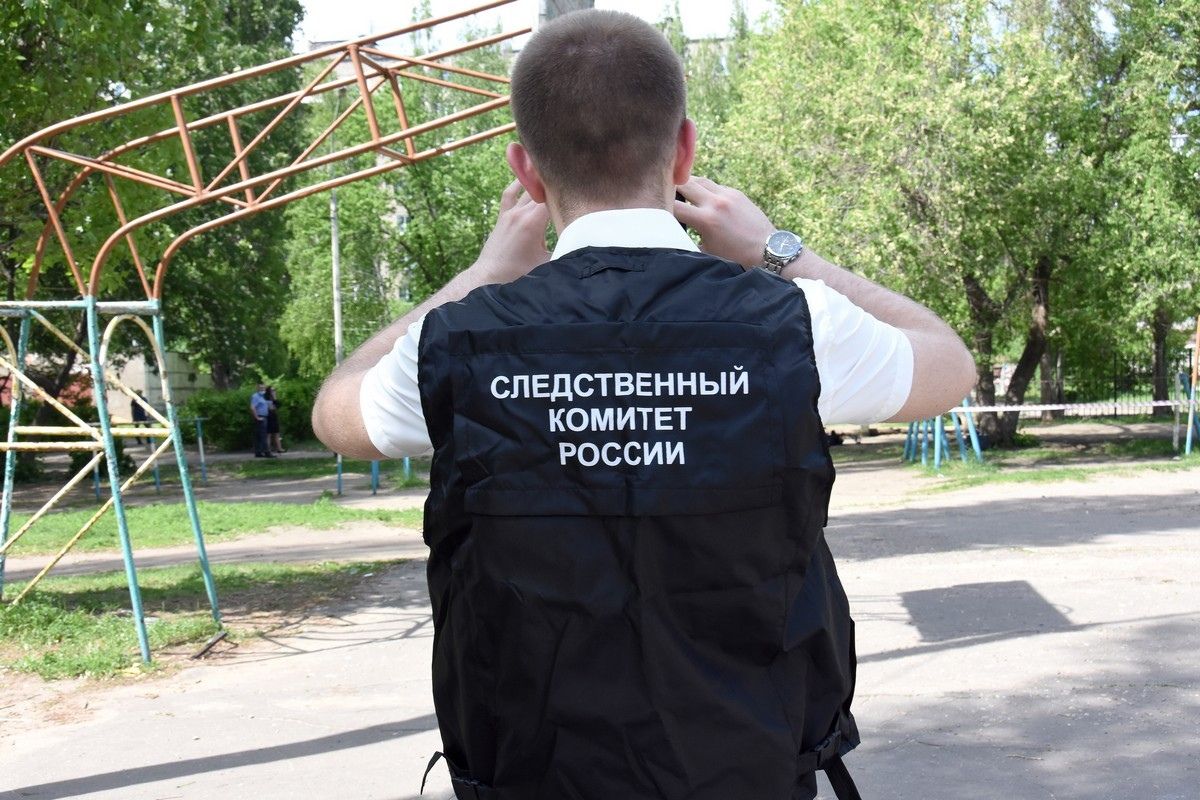 Воронежца, который напугал детей на уроке пистолетом, задержали 