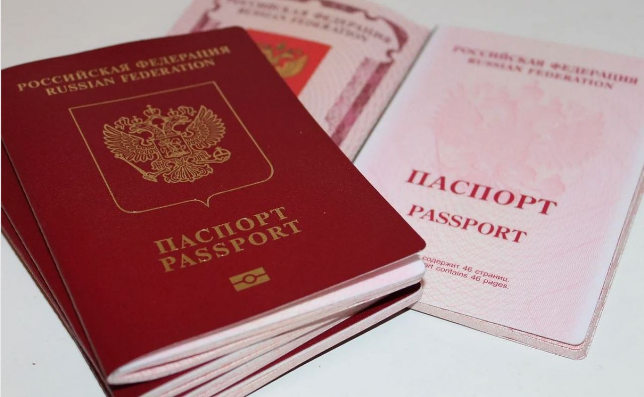 В России изменились правила выпуска загранпаспортов