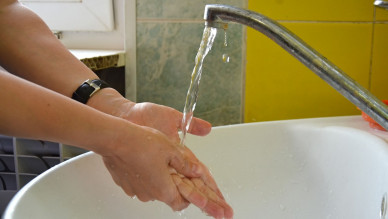 Выросло число домов, в которых отключат горячую воду в июле