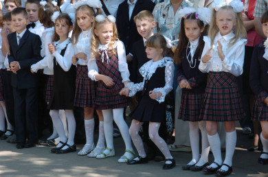 Интернет-магазин: собрать ребёнка в школу можно за 2130 рублей!