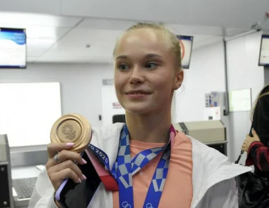 Воронежская гимнастка Ангелина Мельникова получит почти 9 млн рублей за олимпийские медали