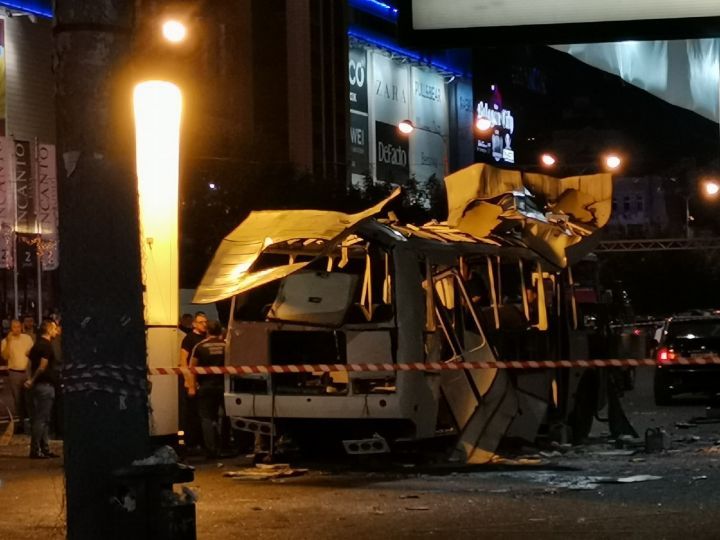 На место взрыва автобуса в Воронеже направлены следователи из Москвы 
