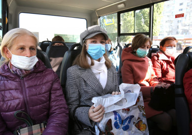 «Передай нашим, на Остужева все маршрутки шмонают!»