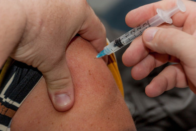  За вакцинацию от ковида воронежцам дадут два оплачиваемых выходных