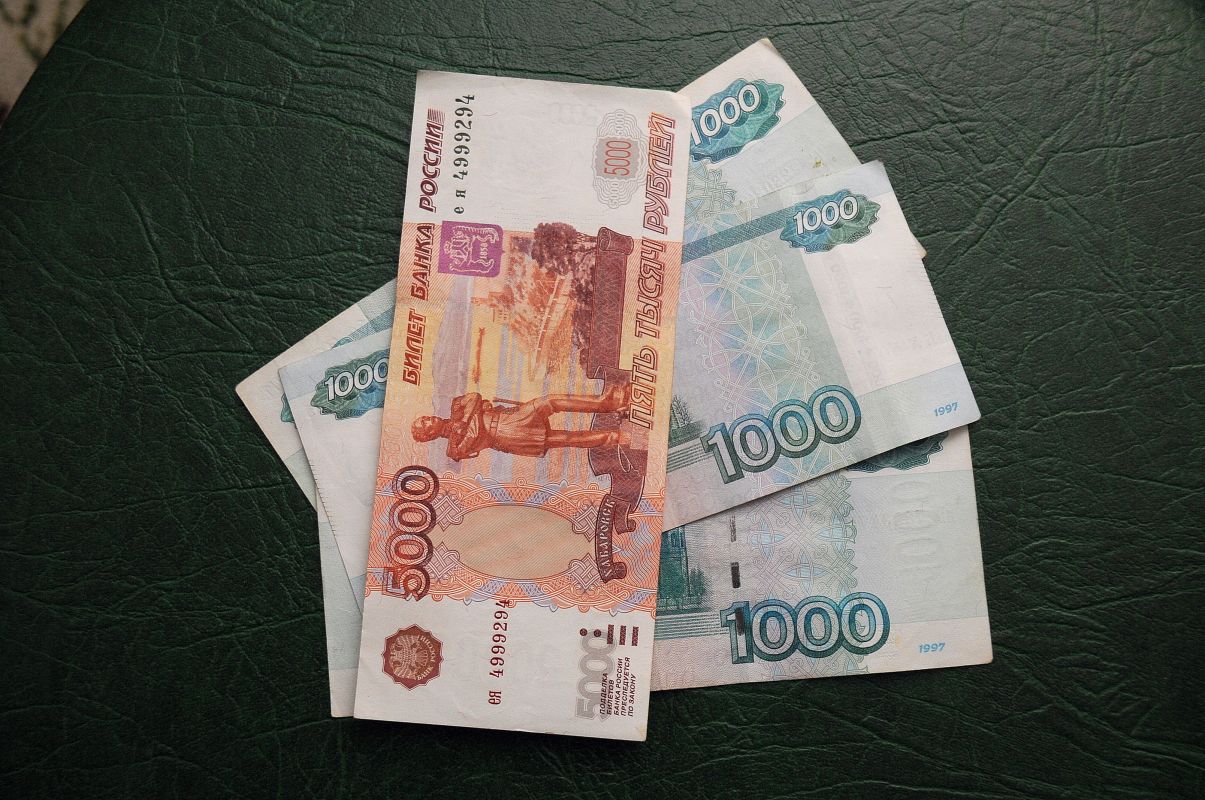 Средняя зарплата в Воронежской области бодро перешагнула за 40 тысяч