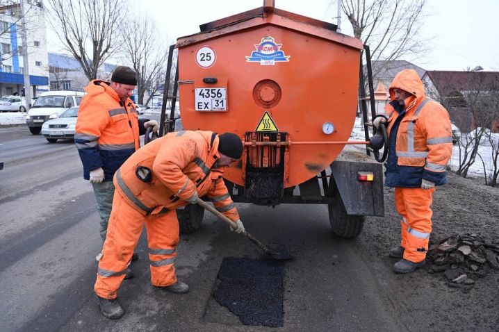 В Белгороде начался внеплановый ремонт дорог