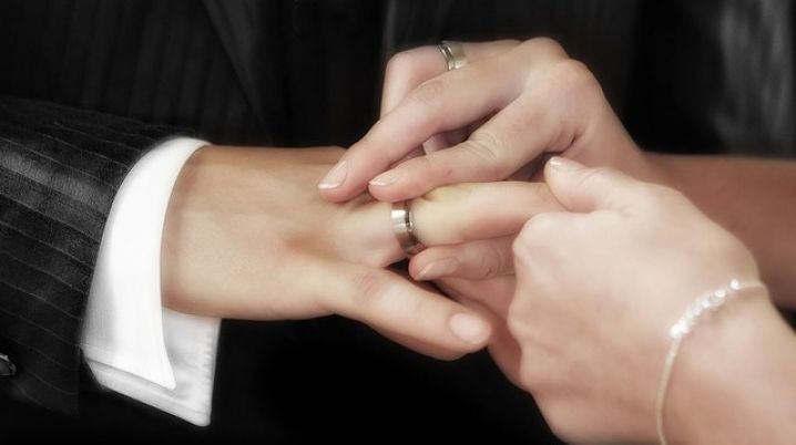 Воронежцы продают по объявлениям красивую дату регистрации брака