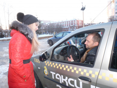 Воронежским таксистам рекомендовали дезинфицировать авто