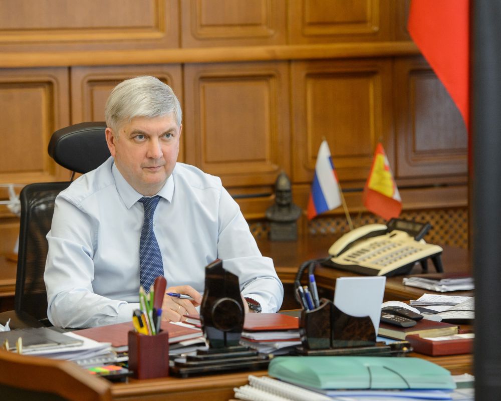 Воронежский губернатор позаботился о людях, потерявших работу в ковид