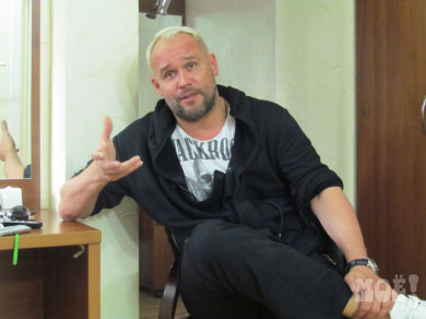 Максим Аверин расскажет воронежцам о своём романе длиной в четверть века