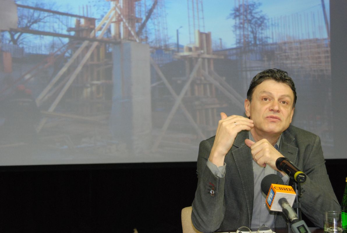 Михаил Бычков призвал воронежские власти снять запрет на&nbsp;работу театров