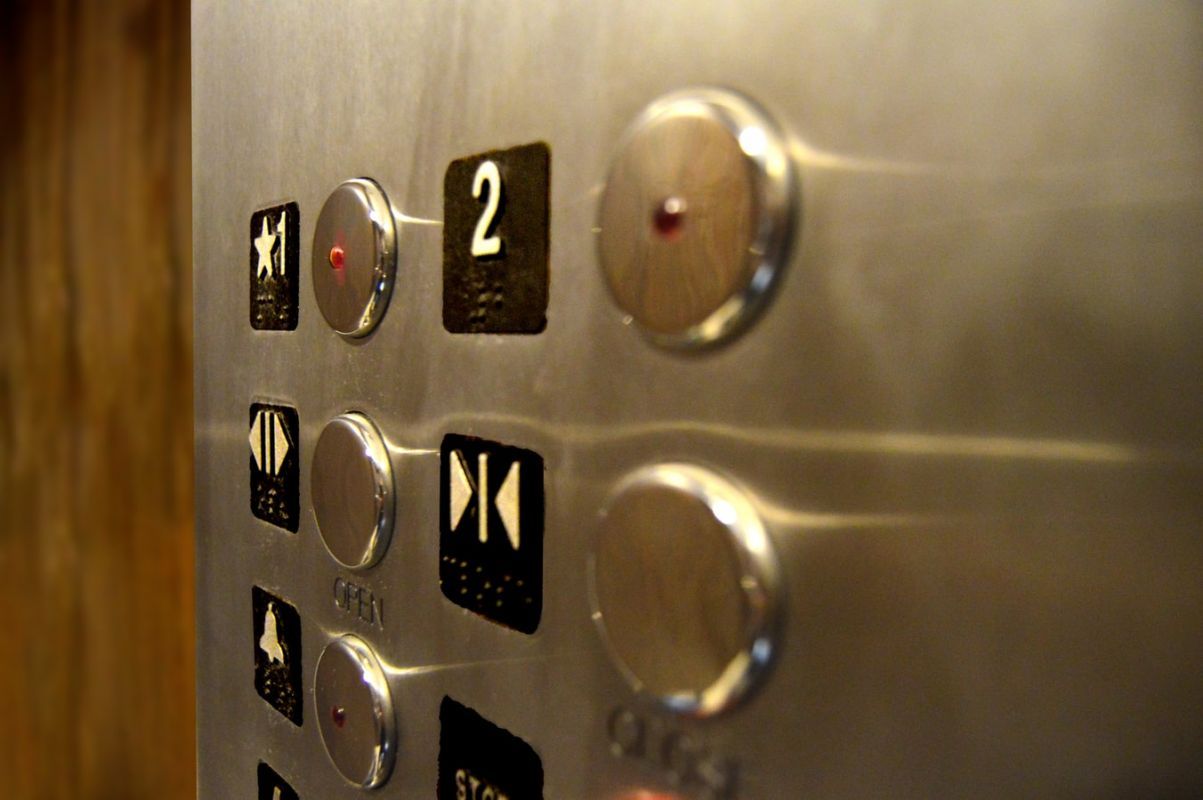 В каких воронежских домах в&nbsp;этом году заменят лифты