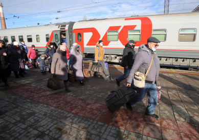 Беженцев из Донбасса разместили в воронежских храмах