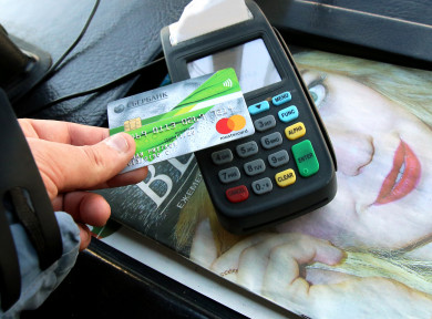 В Воронеже изменят правила оплаты проезда в автобусах картами Visa и MasterCard