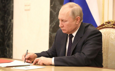 Владимир Путин согласился с предложением привлечь в зону боевых действий добровольцев