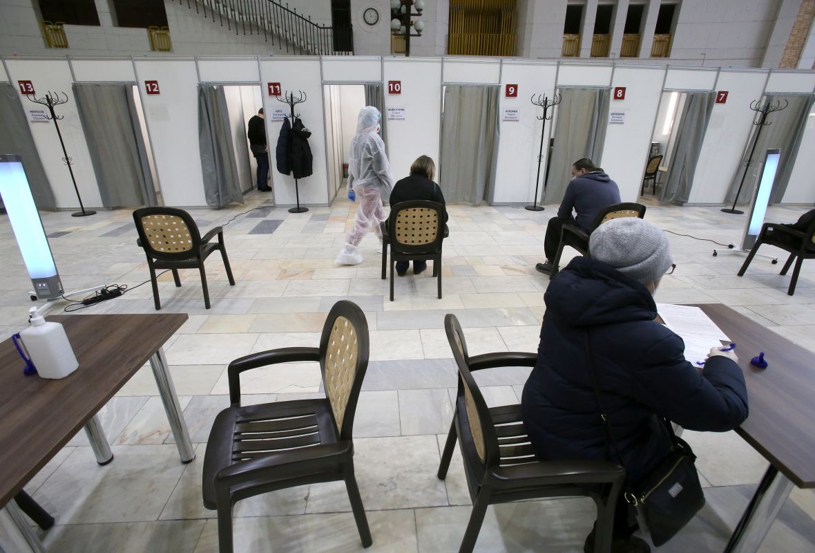 В Воронежской области второй день подряд выявили более тысячи заболевших&nbsp;COVID