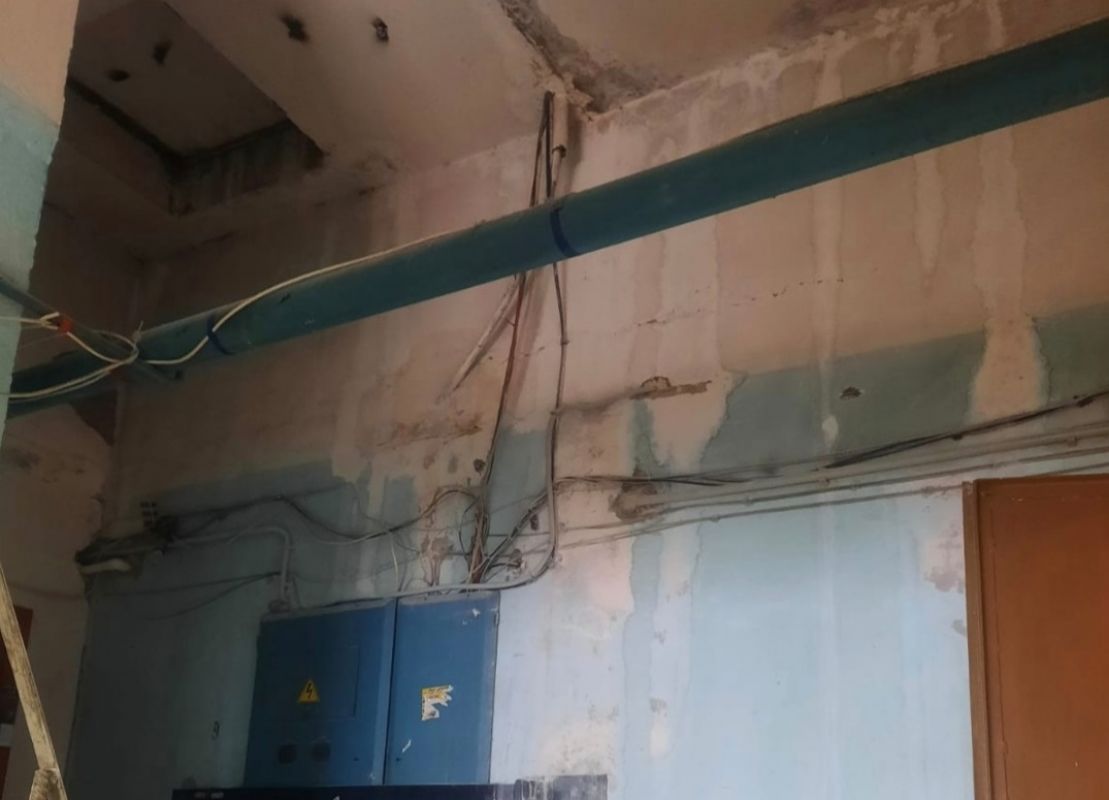 Воронежцы пожаловались на странный порядок ремонта в многоэтажке