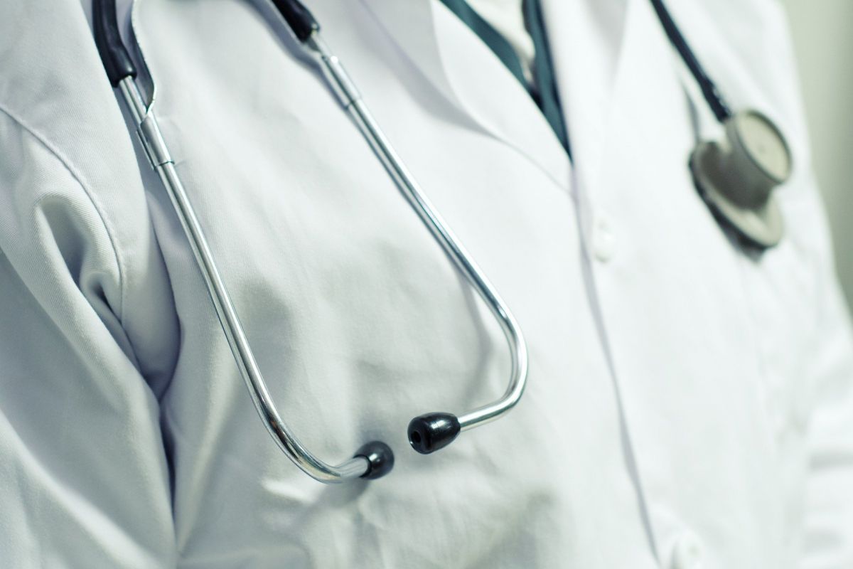 За отказ лечить 13-летнего мальчика врач воронежской больницы получил срок