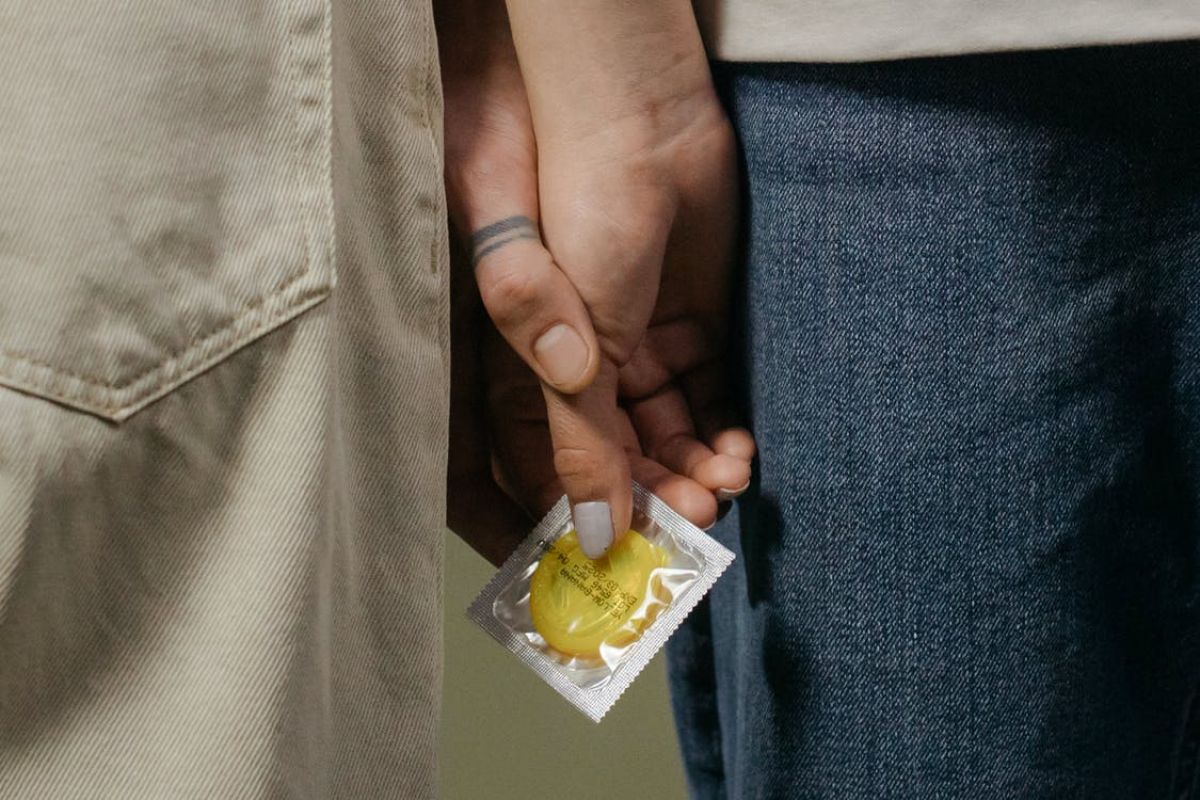 Производитель известных презервативов уходит из России