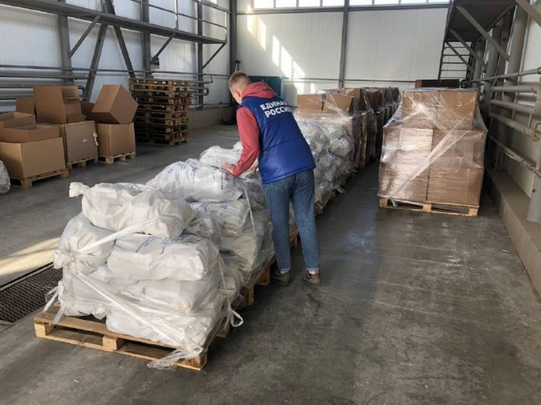 Донбасс получил свыше 7,2 тысячи тонн гуманитарной помощи от партии ЕР