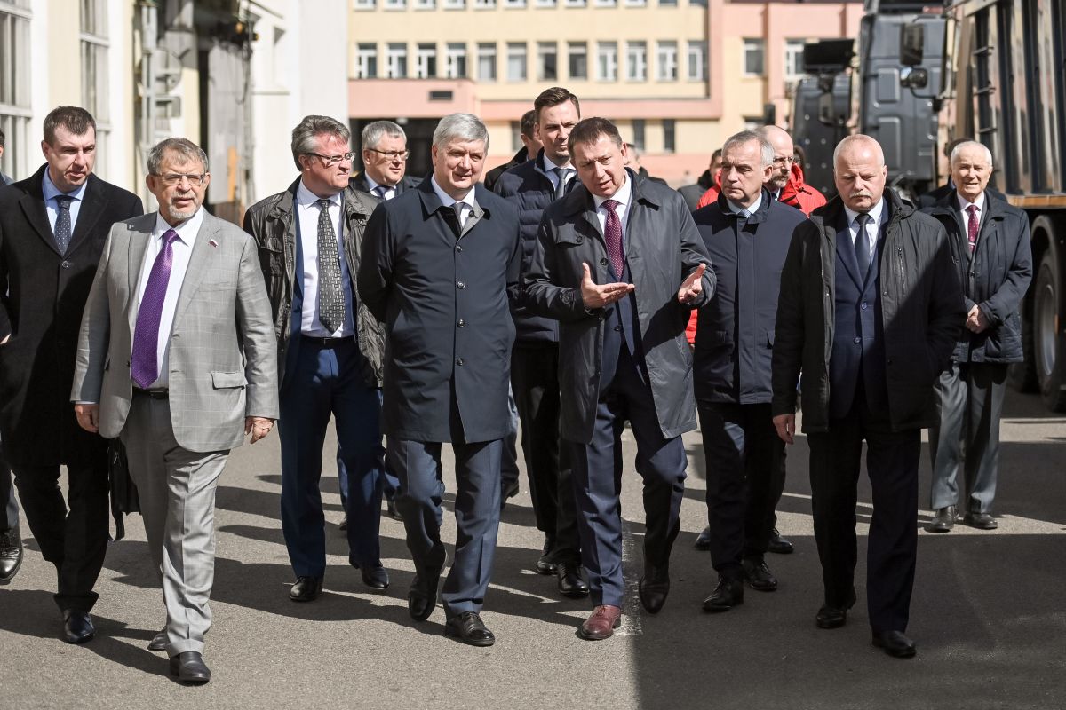 Воронежский губернатор: Беларусь может стать поставщиком общественного транспорта
