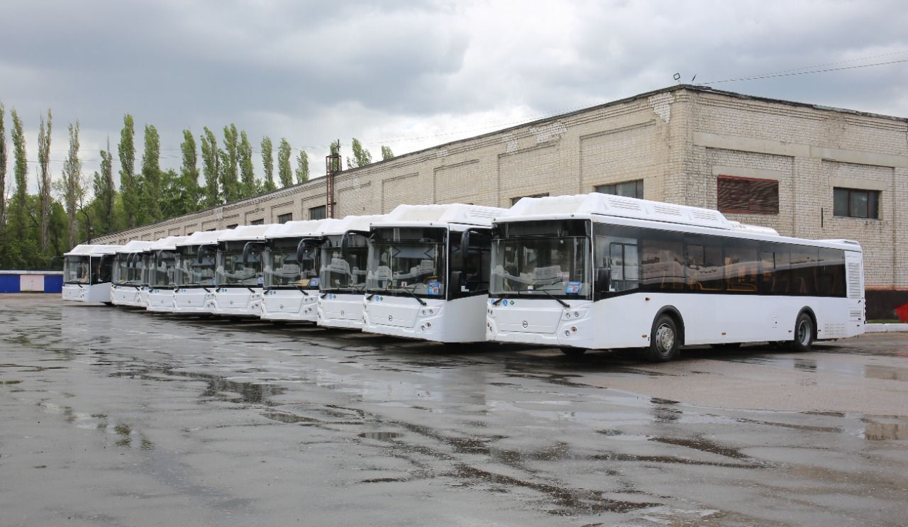 63 больших автобуса с&nbsp;кондиционерами начнут ездить по&nbsp;Воронежу