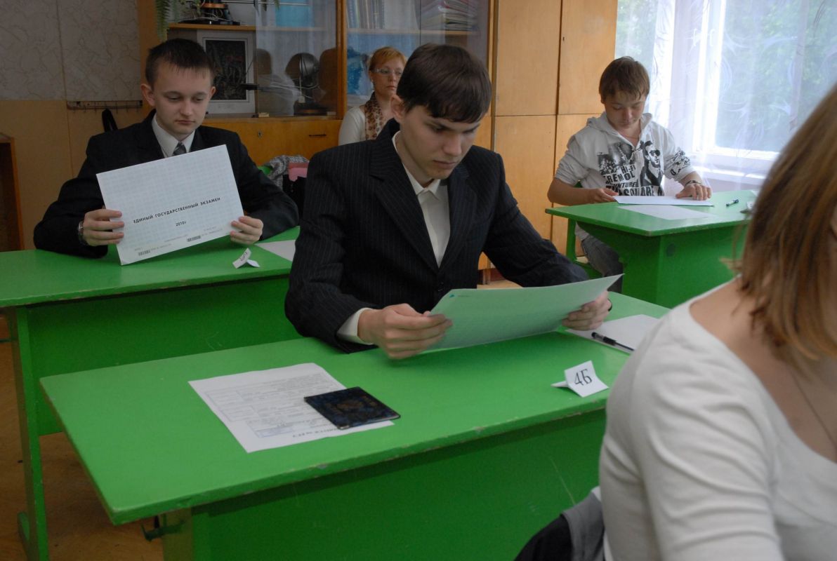 «Родители негодуют!». Воронежским школьникам аннулировали результаты ЕГЭ из-за отключения света