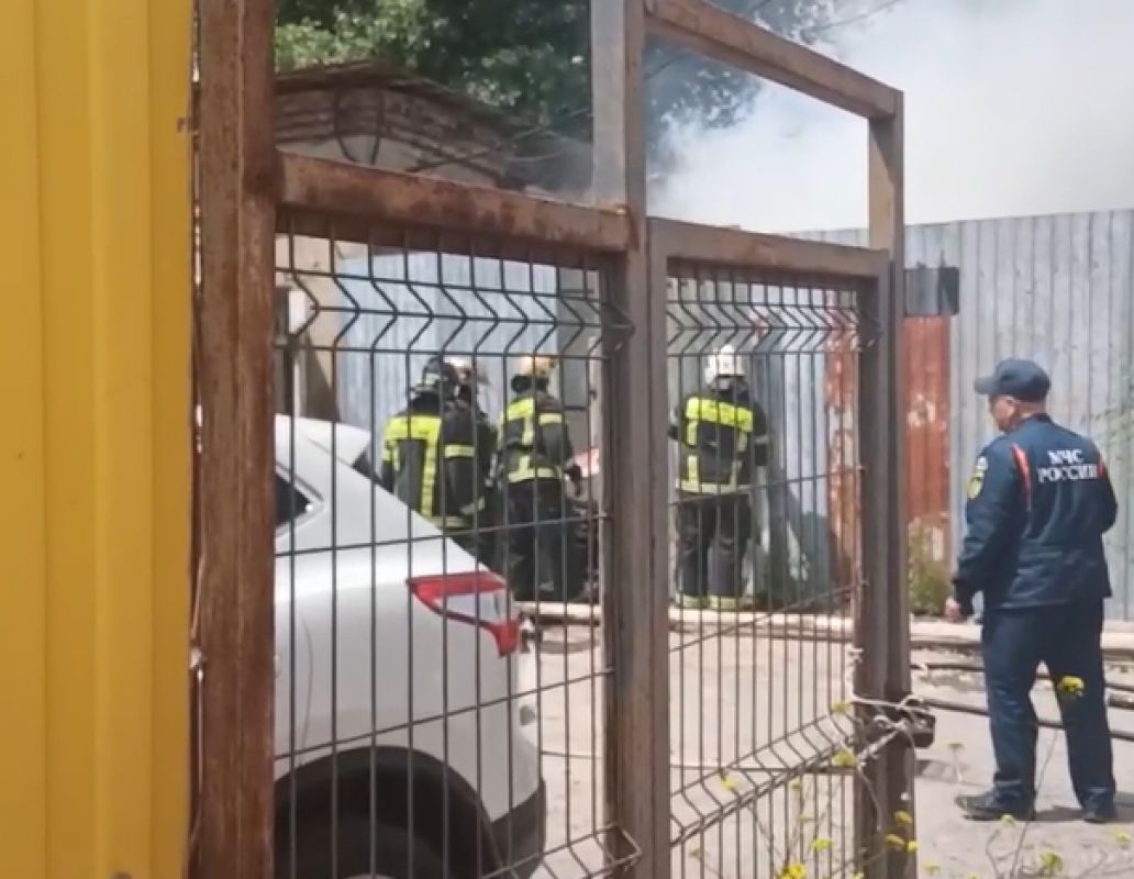 В Воронеже на проспекте Труда произошёл пожар