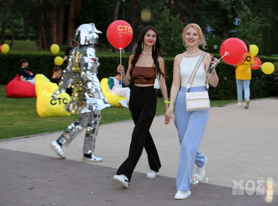 Воронежские выпускники показали, как&nbsp;быть стильным, и&nbsp;рассказали, как&nbsp;справиться со&nbsp;стрессом