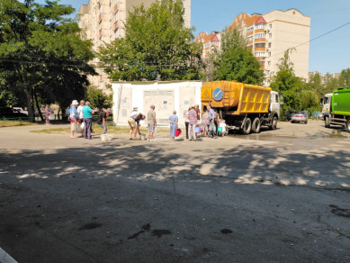 «Юго-Западный тоже без воды». Из-за аварии в Коминтерновском районе «засуха» пришла в Советский