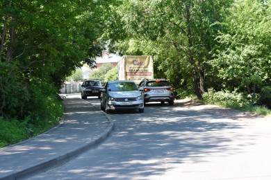 После вмешательства МОЁшников на узкой улице установят знаки приоритета