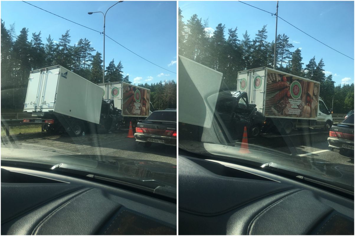 Из-за аварии с грузовиками на воронежской трассе перекрыли одну из полос в сторону Москвы