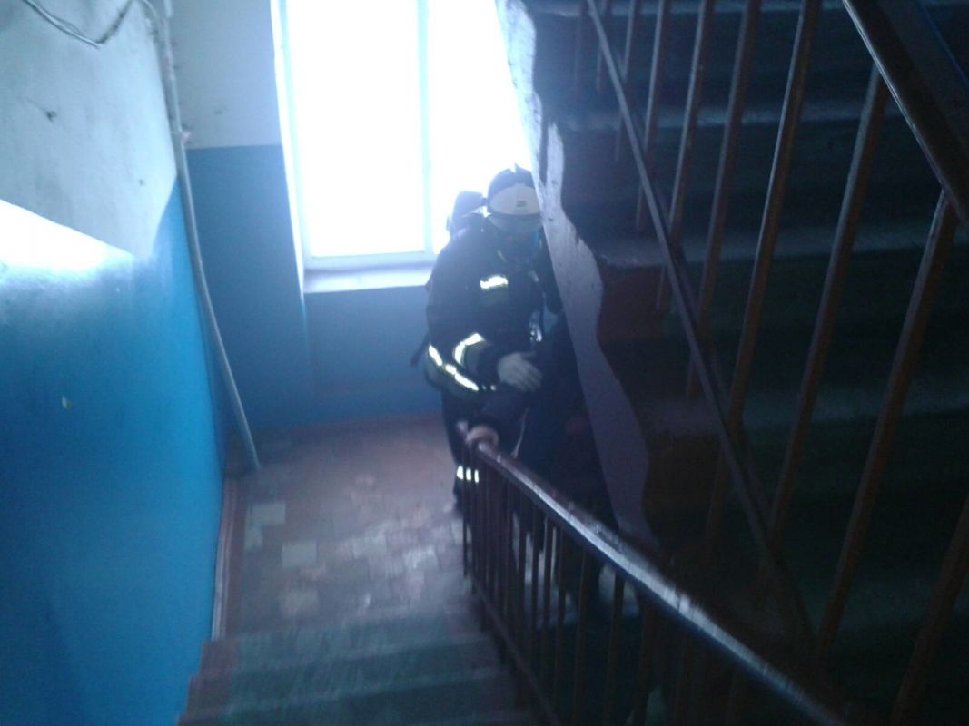 Пожар разгорелся в&nbsp;одном из&nbsp;жилых домов Ленинского района