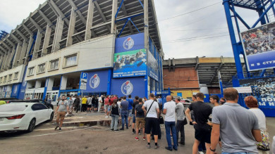 Абонементы на матчи «Факела» перекупщики продают по 20 тысяч рублей