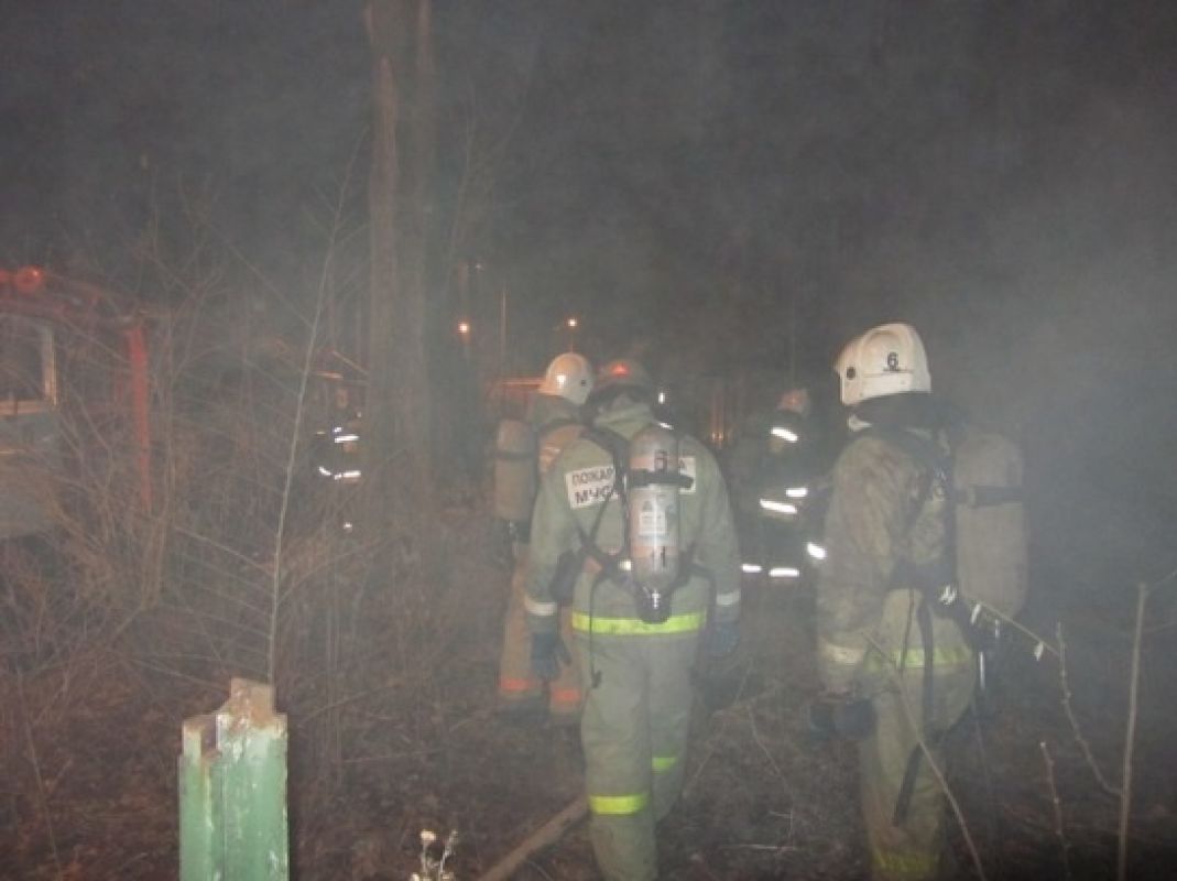 Жилой дом загорелся в&nbsp;Воронежской области: 1 человек погиб, 6 эвакуированы