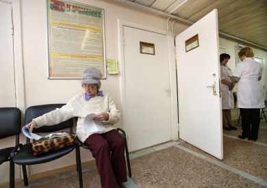 Пьяный парень ворвался в воронежскую больницу и ударил полицейского