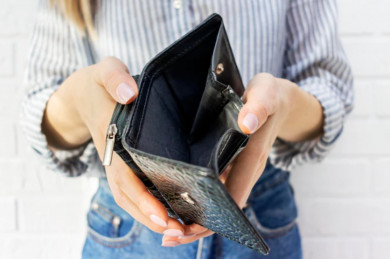 В Воронеже женщина потратила на избавление от кредита более 1,3 млн рублей