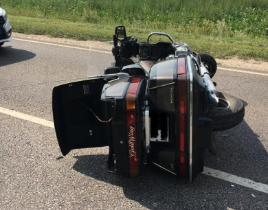 «Лада» столкнулась с мотоциклистом в Воронежской области: есть пострадавший