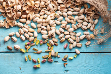 Любовь к фисташкам обернулась для воронежца потерей сбережений